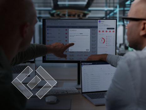 Vendor Risk Manager Reviews Third-party Compliance Data